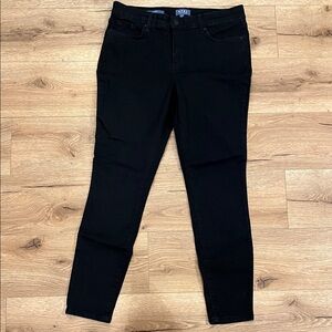 EUC NYDJ black skinny jeans